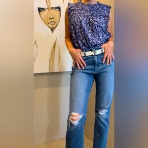 Joes jeans, boyfriend cut crop, size 28.